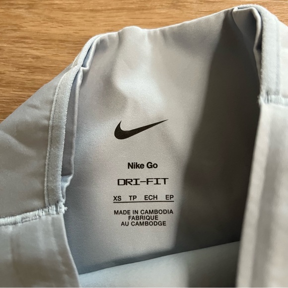 Nike Go Women's Mid-Rise Full-Length Leggings with Pockets size xs - Picture 8 of 9